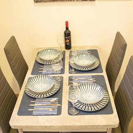 Apartment Exklusives Fuer 1 Bis 3 Personen