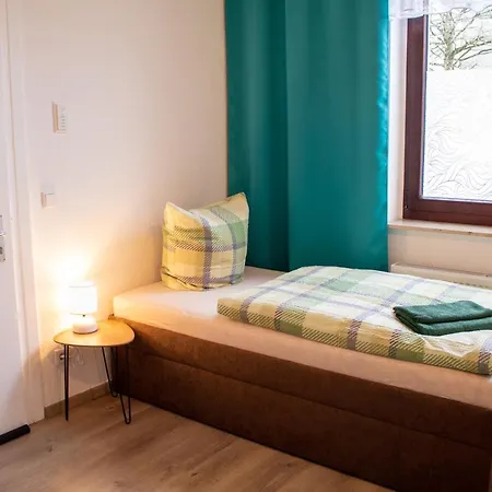 Exklusives Für 1 Bis 3 Personen *